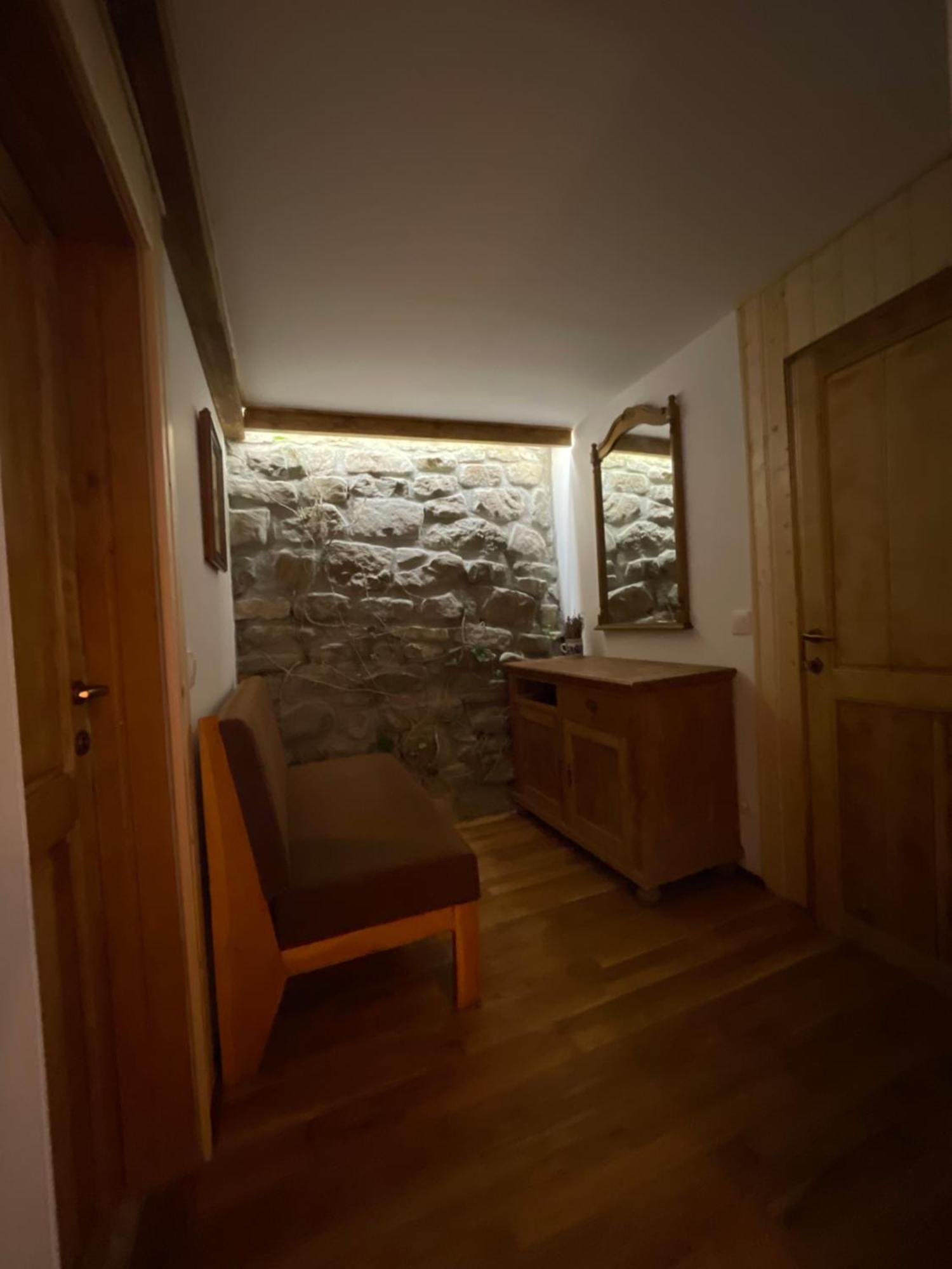 Camera Cedru - Catun Sinaia Luaran gambar